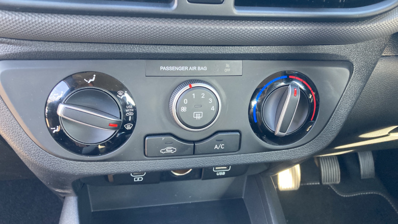 Hyundai i10 1.0 [63] Advance 5dr [Nav] Petrol Hatchback